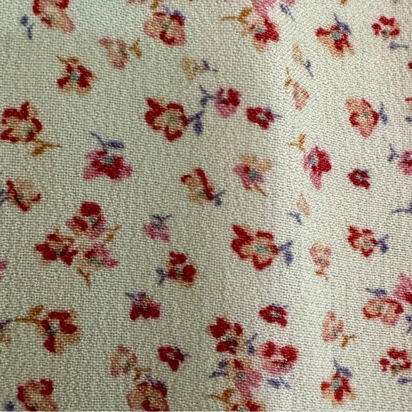 American Eagle floral romper 🌺 - Picture 13 of 15